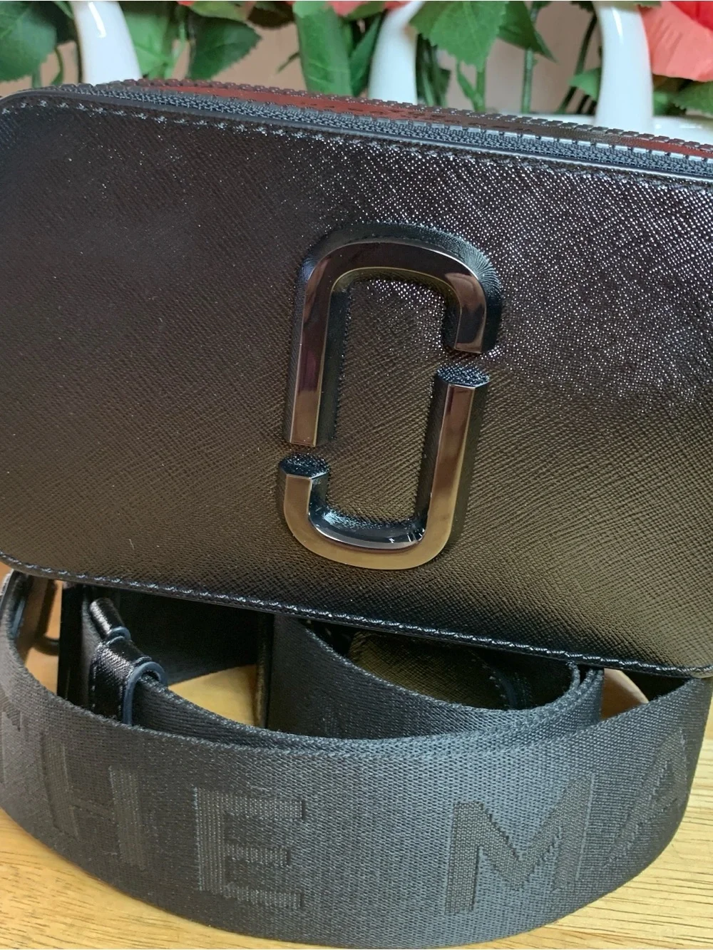 Pre Owned Marc Jacobs Black Saffiano Leather Double-J Crossbody Camera Bag - Picture 15 of 17